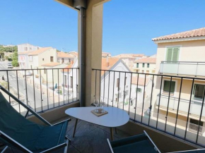 Appartement Moderne à Calvi, 2 Chambres, Parking Privé, Proche Plage et Commerces - FR-1-63-337